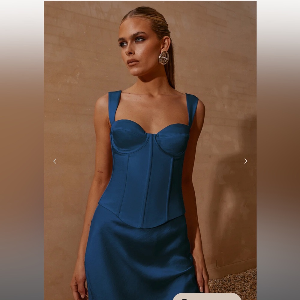 RUNAWAY OURA BUSTIER AND SKIRT (SET)